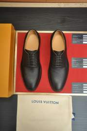 Picture of Louis Vuitton Shoes _SKULVsz38-45hnq013114765